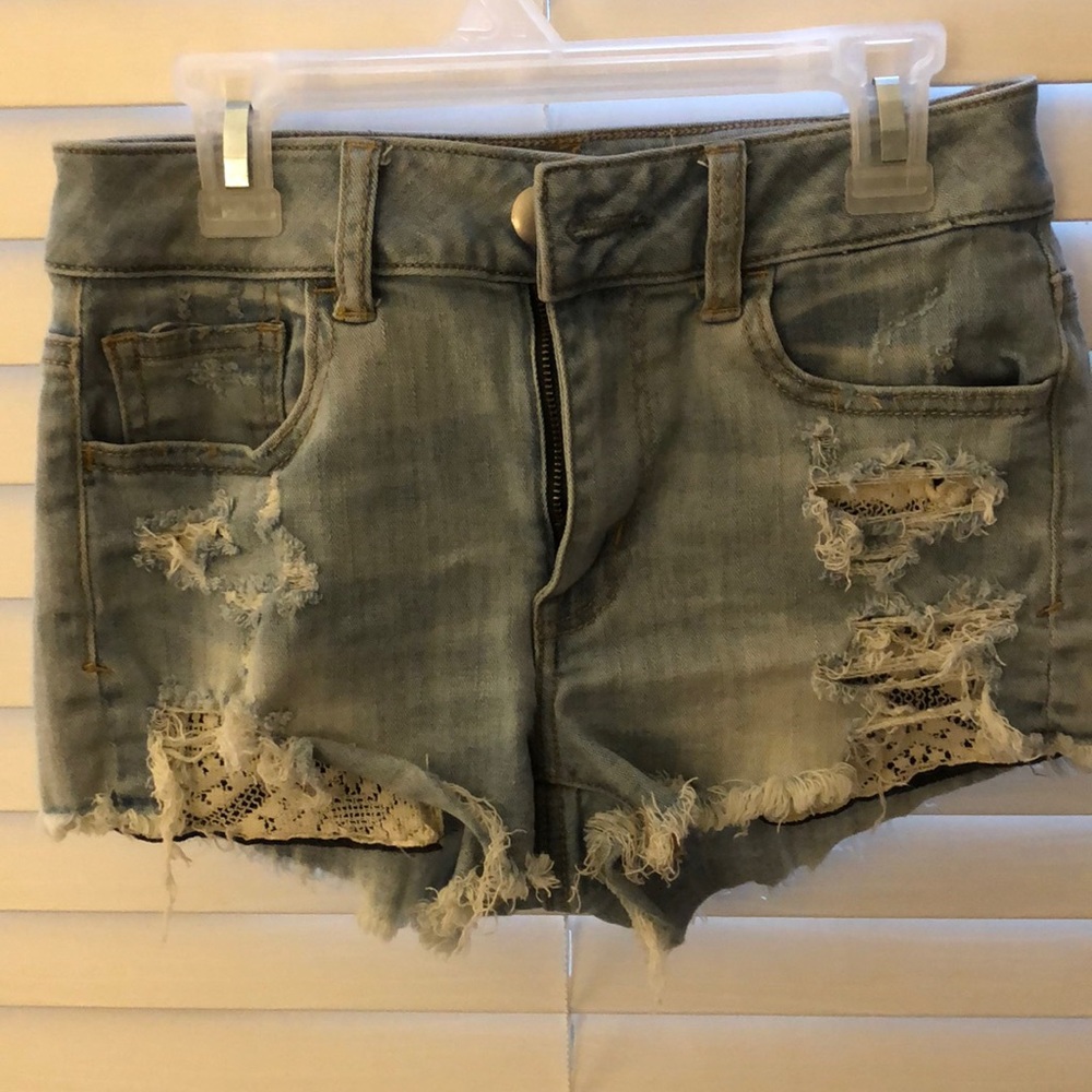 American eagle light washed Jean shorts